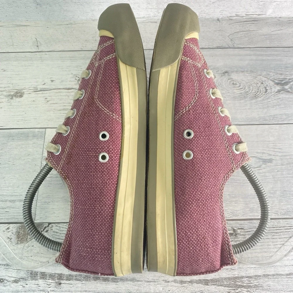 KEEN Coronado Sneakers Womens 9 Red Canvas Casual Fashion Rubber Toe Shoes Nice